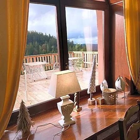 Hotel De La Chaume De Balveurche 2*